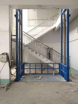 車間廠房,倉庫用導(dǎo)軌式液壓升降機(jī)(圖1) 5255a07ebad3eb75b21d813c3200bb3.jpg