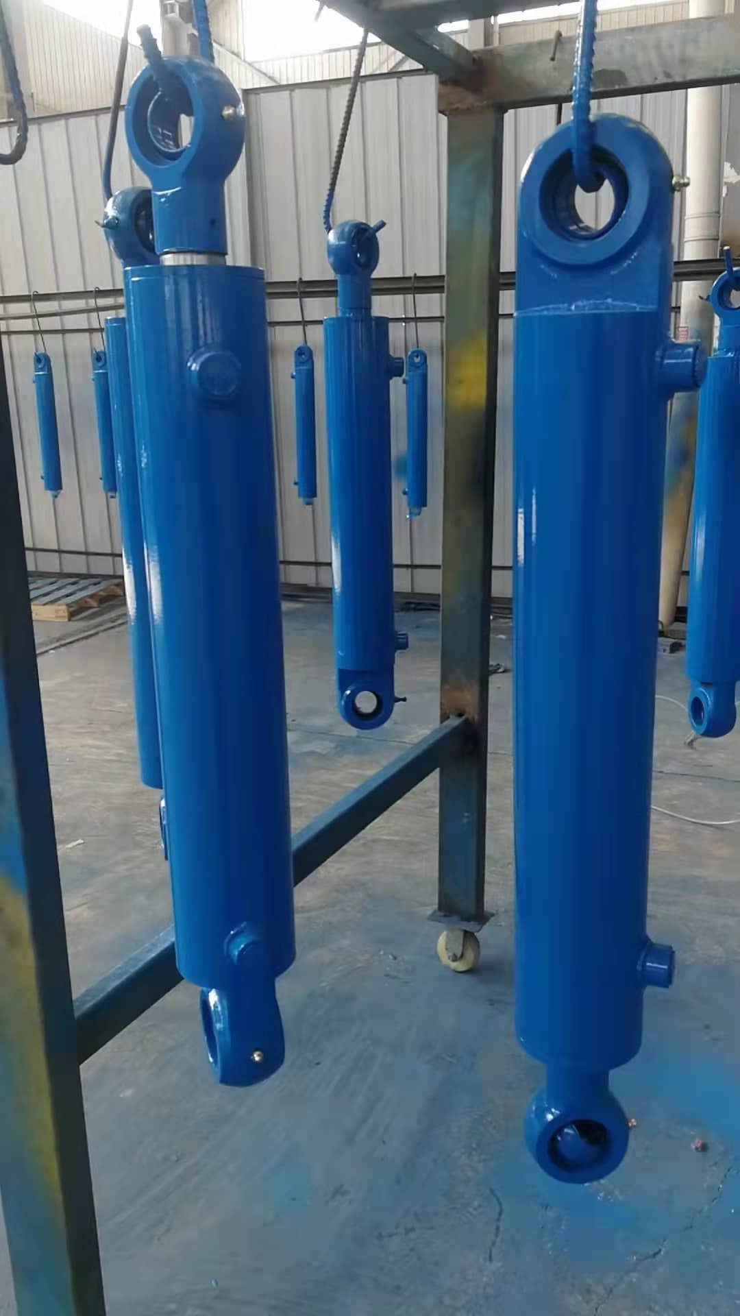 液壓油缸的組成部件有哪些？液壓缸結(jié)構(gòu)有什么特點？(圖1)